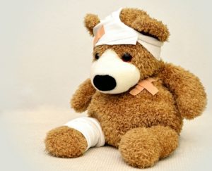 Teddy mit Verbänden (Foto pixabay) Teddy mit Verbänden (Foto pixabay)