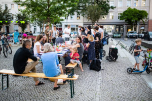 Tag der Nachbarn vor der Freiwilligenagentur @ vor der Freiwilligenagentur Magdeburg