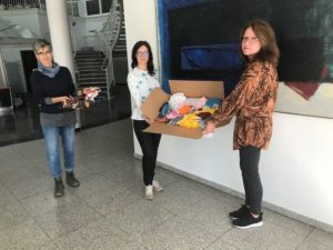 2020-04-14 Maskenübergabe Sparkasse