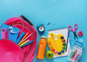 Schulsachen (canva) Schulsachen (canva)