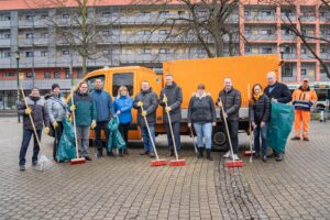 Auftakt Putzaktion (Foto LH Romy Buhr) Auftakt Putzaktion (Foto LH Romy Buhr)